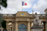 NIS 2 : le texte arrive à l'Assemblée, les collectivités en première ligne