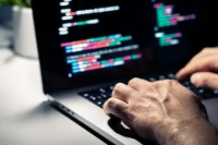 Vague de cyberattaques coordonnée le 17 octobre : neuf millions de personnes potentiellement concernées