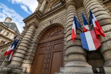 Sécurité privée : le Sénat saisi d'un texte pour priver d'indemnité l'agent licencié après le retrait de sa carte