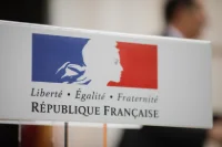 Après les violences du 17 octobre, bilan alourdi et couvre-feux partiels décrétés.